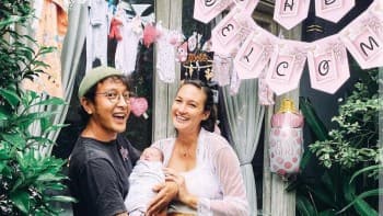 Usai Diazankan, Anak Nadine Chandrawinata Didengarkan Lagu Rohani
